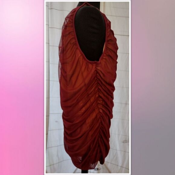 NWT TORRID One Shoulder Cutout Top in Red Black Plus Size 4X - Picture 3 of 7